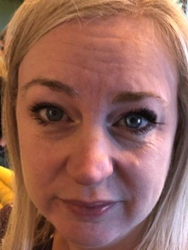 Customer photo review of Rose Quartz Magnetic Eyelashes and Eyeliner Kit