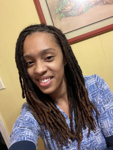 Customer photo review of Peculiar Roots Black Friday Gift Box