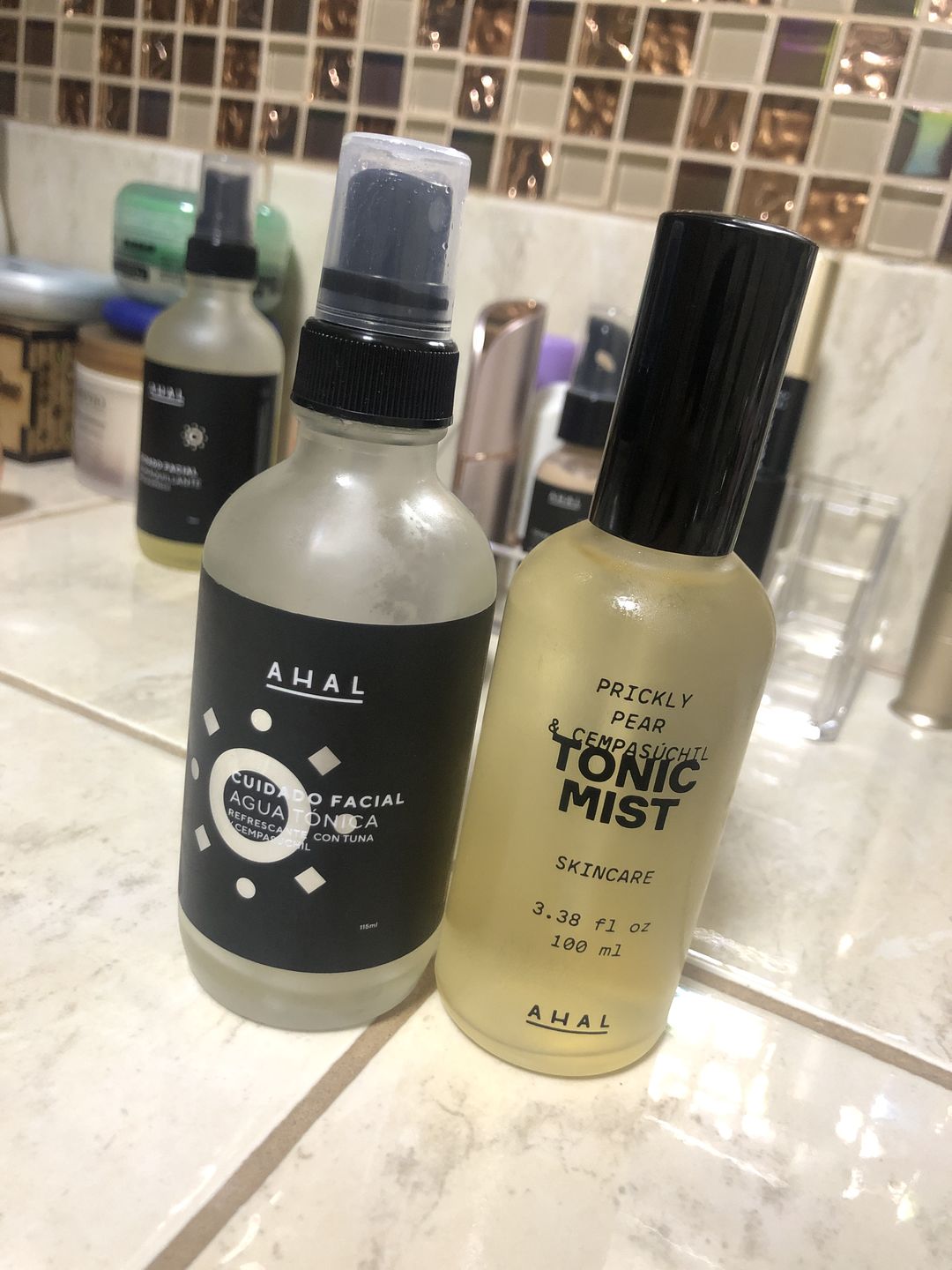 Customer photo review of Tonic Mist / Agua Tónica con Tuna y Cempasúchil