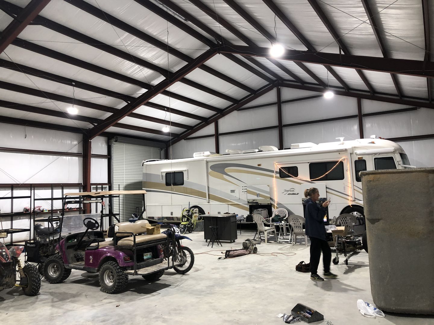 Customer photo review of High Bay LED Light 150W UFO 5700K - LED Warehouse Lighting - 20,098 Lumens