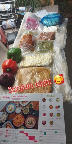 Customer photo review of Boojum Mexican Fajita Meal Kit For 4 People