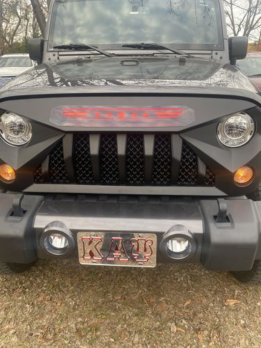Customer photo review of Gladiator Grille w/ Red Star DRL (07-18 Jeep Wrangler JK)