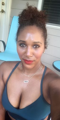 Customer photo review of Natural Quartzo Contact Lenses