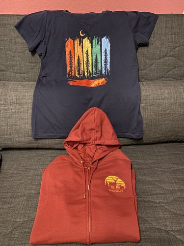 Customer photo review of Love Nature  - Unisex Organic Zipper