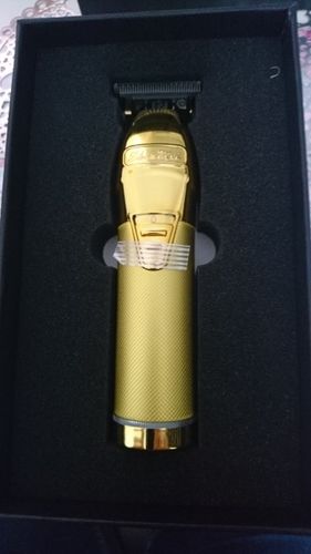 Customer photo review of TONDEUSE IZZYCUT SUPERMAN BLACK