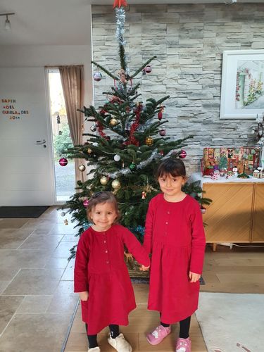 Customer photo review of Robe enfant en velours - Colombe