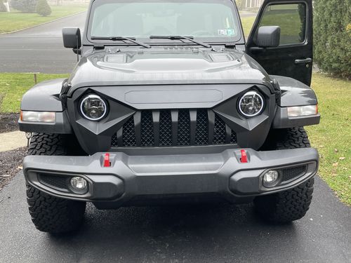 Customer photo review of Demon Grille w/ Mesh & Halo Headlights Combo (18-21 Jeep Wrangler JL & Gladiator JT)