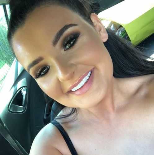 Customer photo review of Black Edition – Charcoal Tooth Polish