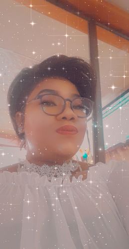 Customer photo review of Brazilian Lace front wig Tiara
