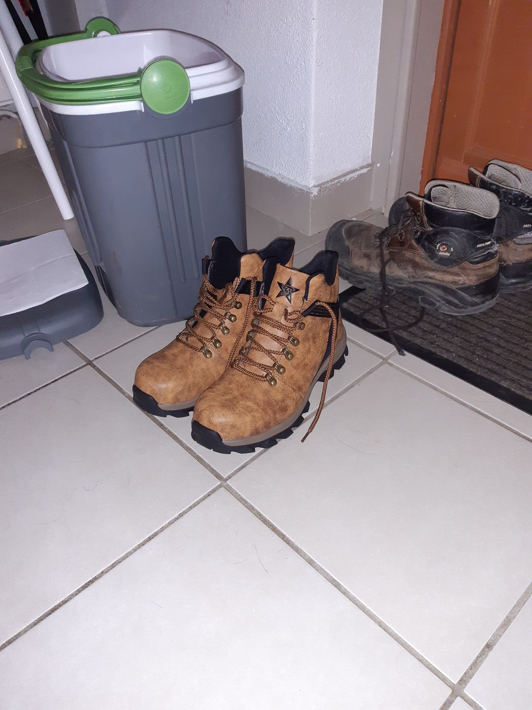 Customer photo review of Bull Lockfeet™