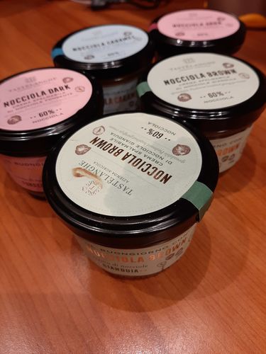Customer photo review of 3 vasi di Crema di Nocciole Piemonte IGP delle Langhe 200g