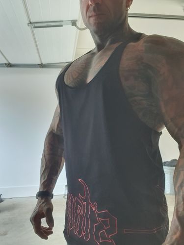 Customer photo review of BALLER - Basketball Hybrid T-Back gym Singlet - Black/Red
