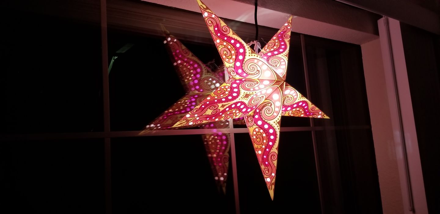Customer photo review of Single-Socket White Pendant Light Lamp Cord for Lanterns, 11-Foot - Electrical Swag Light Kit
