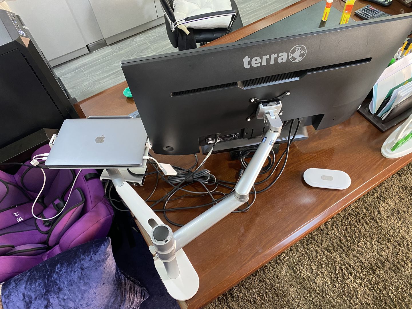 Customer photo review of Support de moniteur et ordinateur portable OPE-1