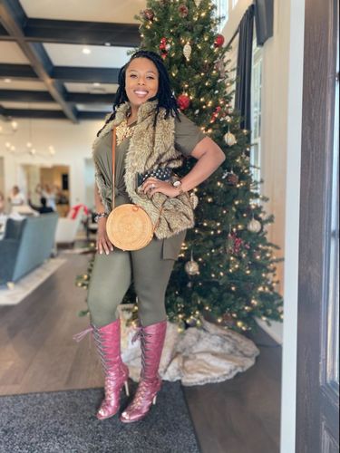 Customer photo review of Sassy Moody Legging Set (Dk Olive)