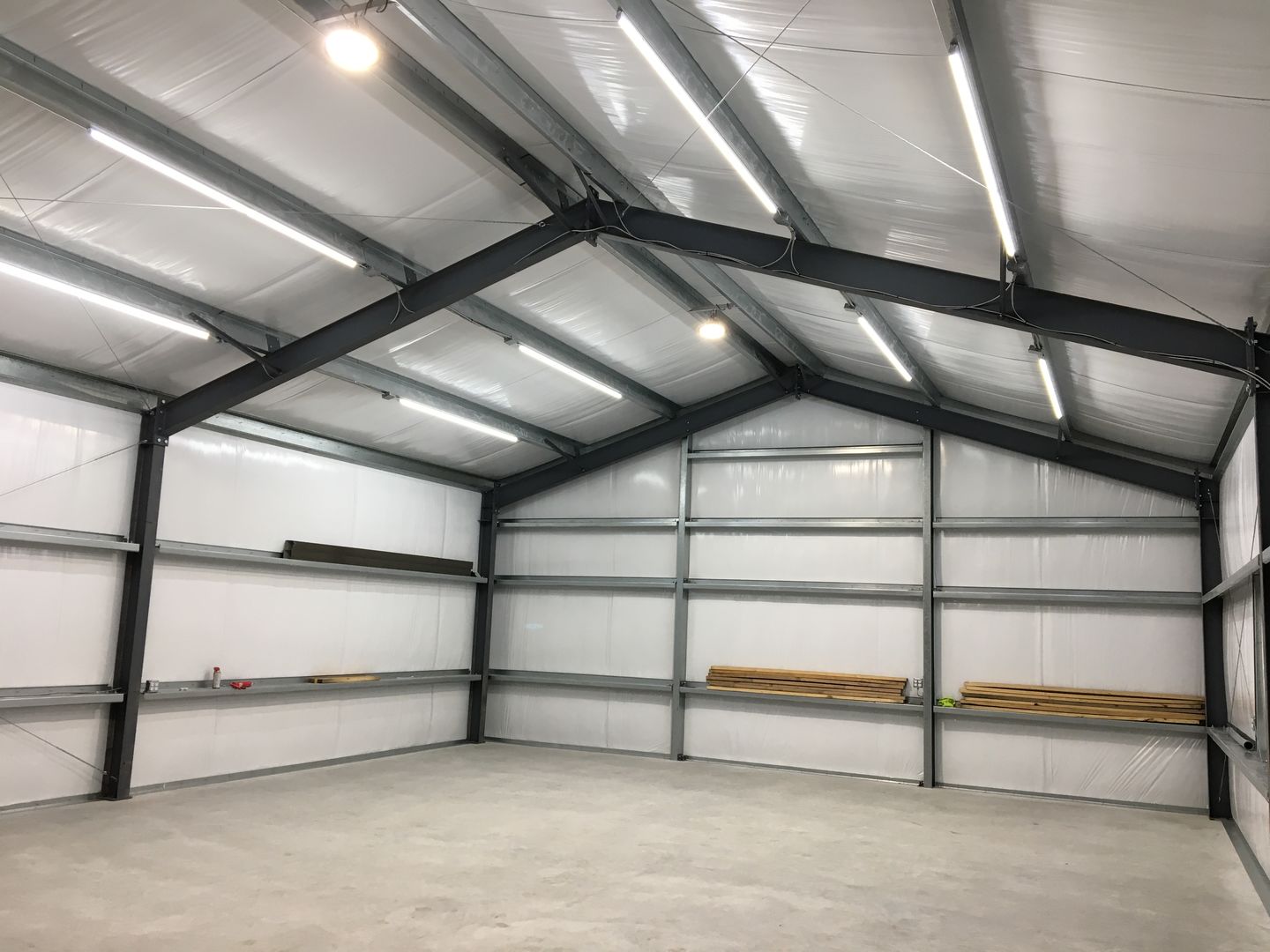 Customer photo review of T8 8ft V Shape LED Tube 60W Integrated, 5000K, Clear, Linkable T8 Integrated Fixture