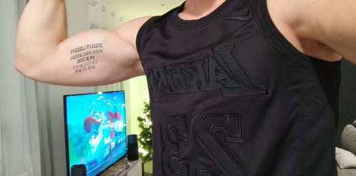 Customer photo review of JAMES Lebron (BLACK MVP Edition) Haute Qualité