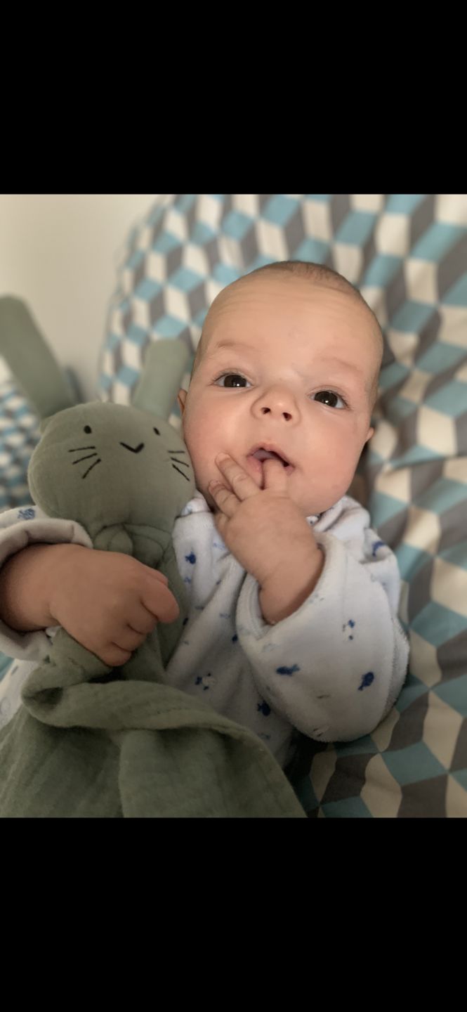 Customer photo review of Doudou Bébé - Lapin "Marceau"