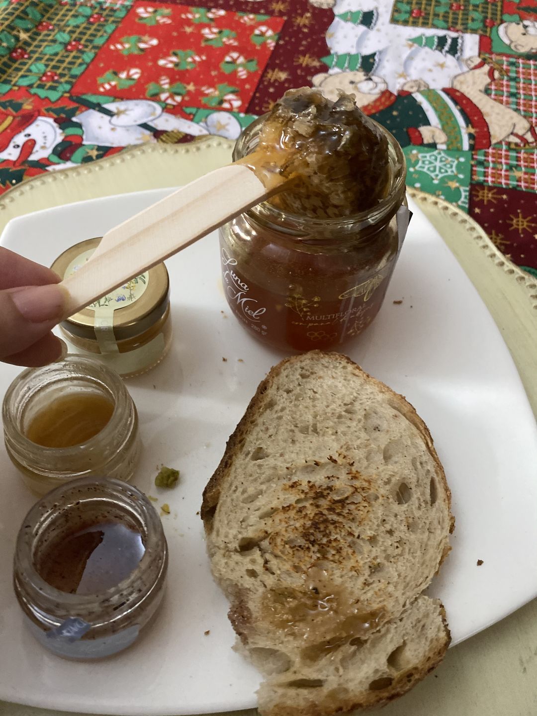 Customer photo review of Luna de miel con panal de abejas