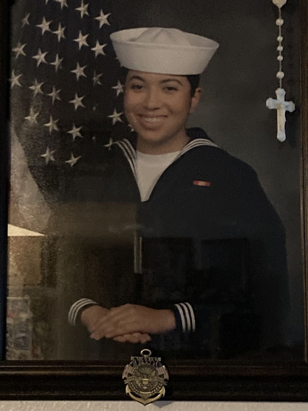 Customer photo review of US Navy Veteran Pin
