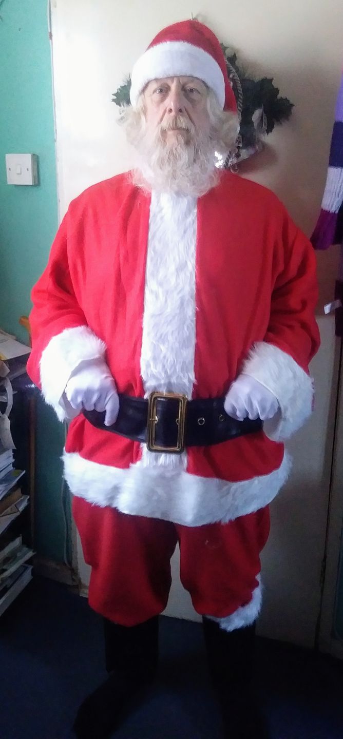 Customer photo review of Deluxe Santa Costume