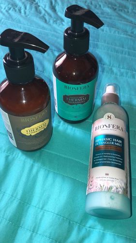 Customer photo review of Biphasic Hair Detangler Mist