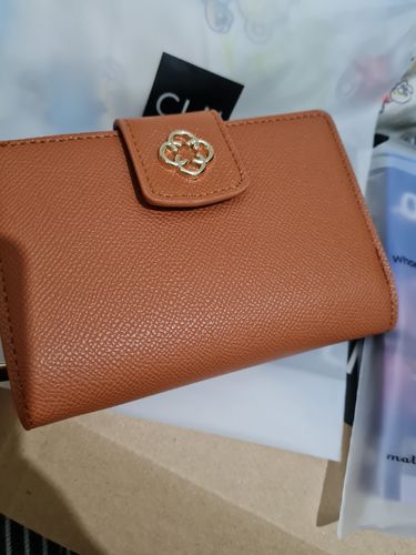 Customer photo review of Calanthe Wallet
