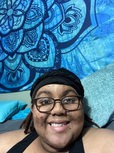 Customer photo review of Stretchy Yellow Turban