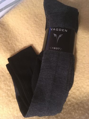 Customer photo review of Vagden "No Ordinary Sock" Merino Wool Knee-High Cushion Sole Sock - CLEARANCE-ASST-6PK