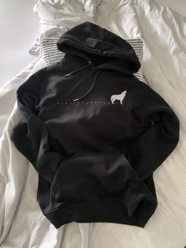 Customer photo review of WOLF SPUR - Bio Unisex Hoodie (PREMIUM)