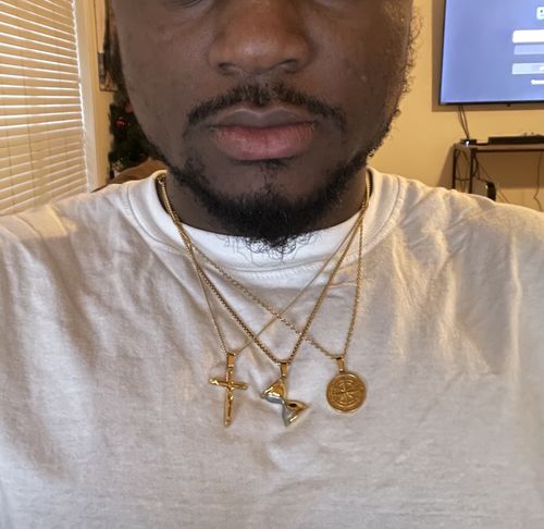 Customer photo review of Compass x Crucifix Set (Gold)