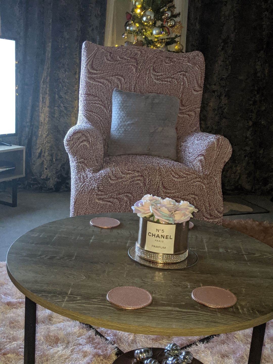 Customer photo review of Arm Chair - Brilliante Universo Microfibra Printed