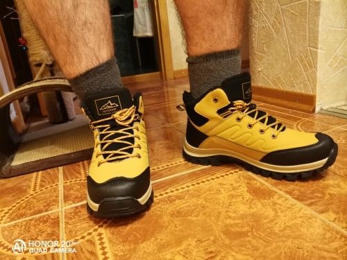 Customer photo review of New High-quality Warm Ankle Boots
