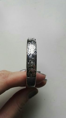 Customer photo review of Silver Vintage Lotus Bangle