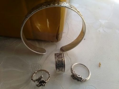 Customer photo review of Silver Vintage Lotus Bangle
