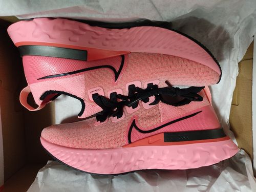 Customer photo review of Nike Women's React Infinity Run Flyknit