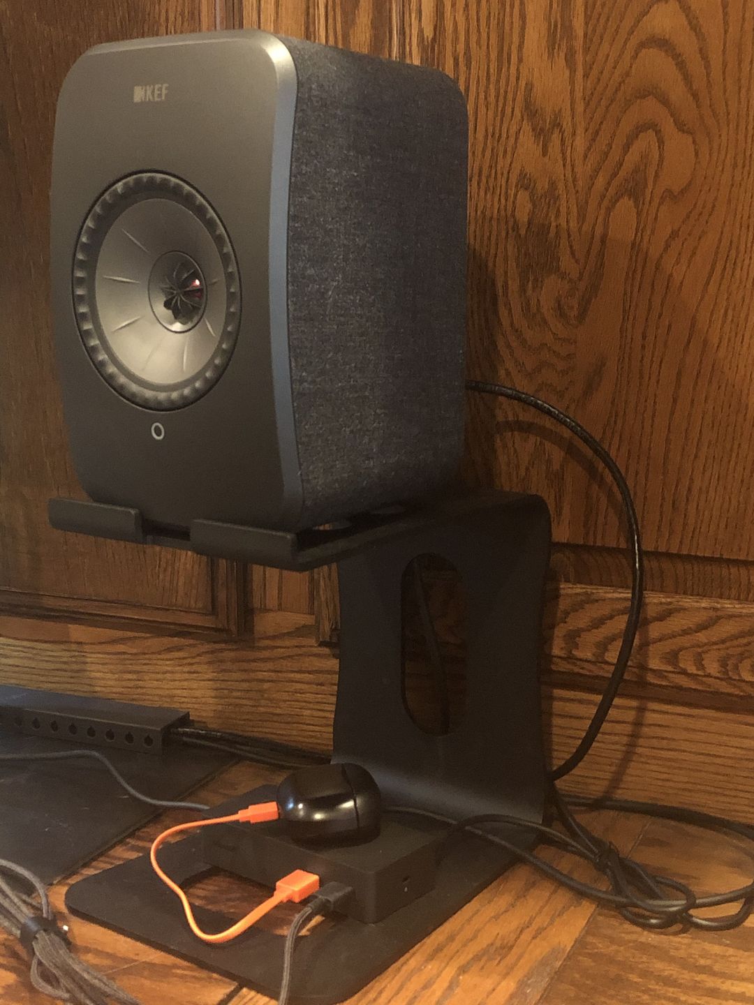 Customer photo review of SOUNDRISE PRO Studio Monitor Stands 9" | Made in USA | Pair