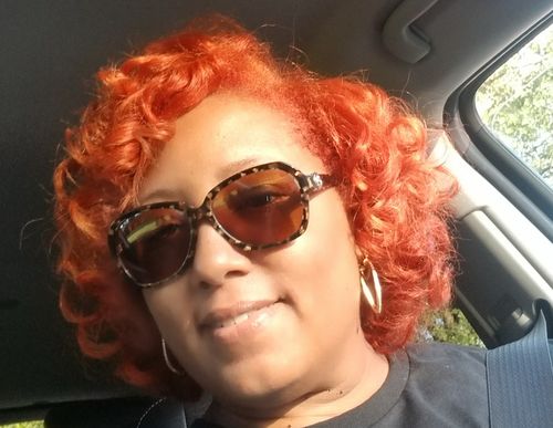 Customer photo review of Knotty Nectar Leave-In Conditioner