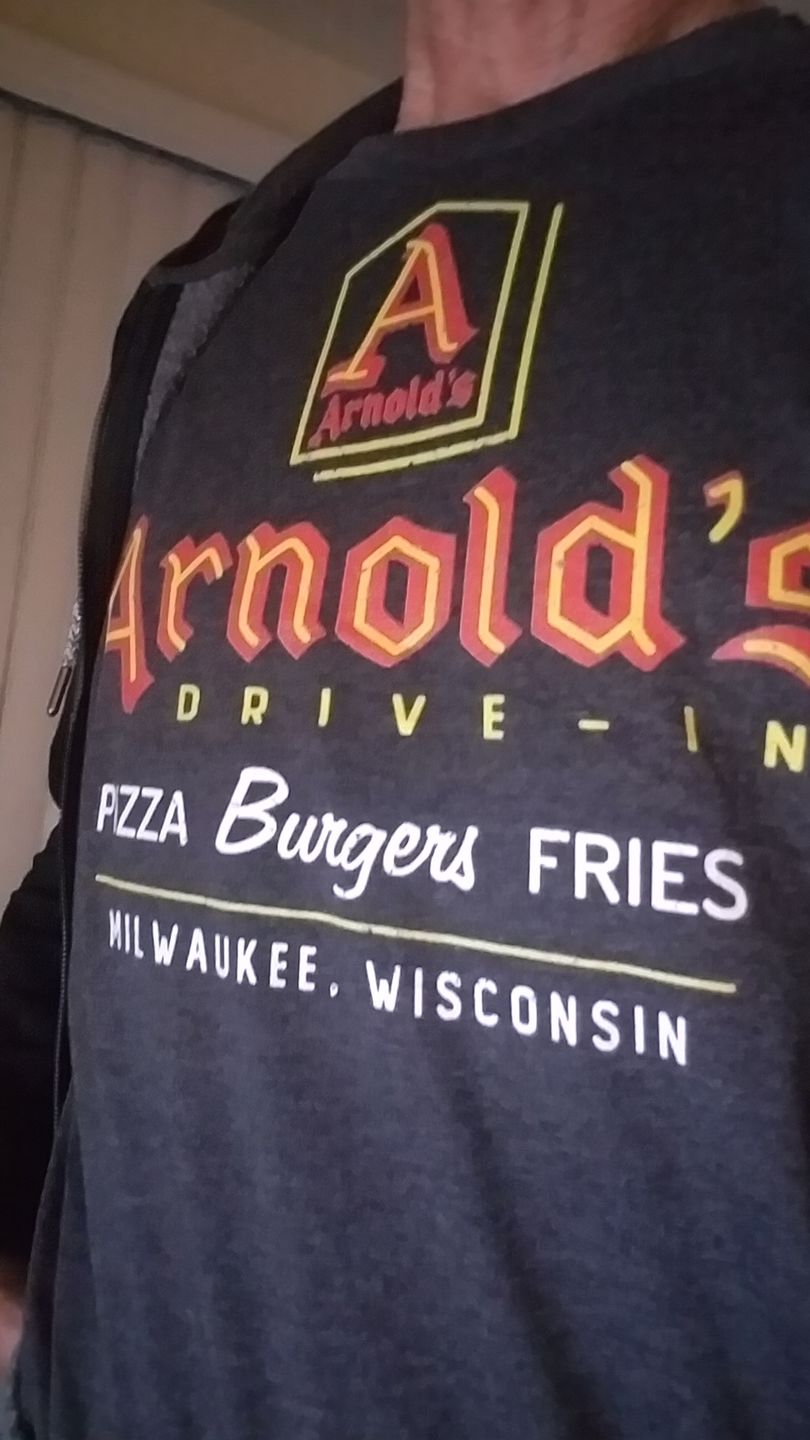 Customer photo review of Arnold's Drive-In Men's/Unisex Super Soft Tee
