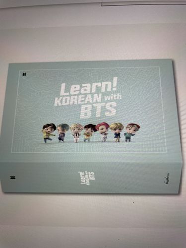 Customer photo review of Official Learn Korean with BTS Package Set