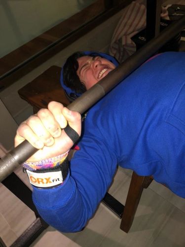 Customer photo review of Muñequeras Crossfit Camo Army