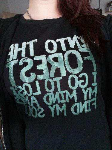 Customer photo review of INTO THE FOREST - BIO  - Damen Premium Organic Shirt
