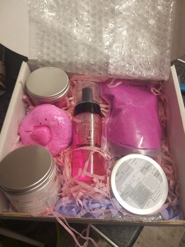 Customer photo review of Out of This World Gift Set