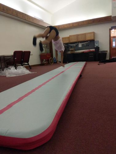 Customer photo review of Murtisol Inflatable Gymnastics Tumbling Mats(Black)