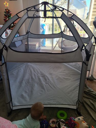 Customer photo review of Pop N' Go® Playpen