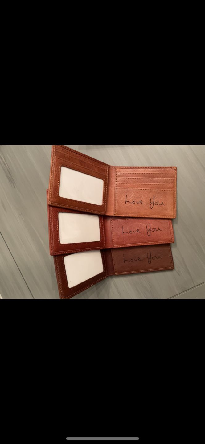 Customer photo review of Personalized Leather Wallet with Monogram or Handwriting
