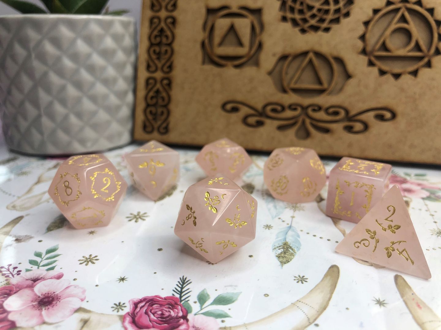 Customer photo review of URWizards Dnd Rose Quartz Gemstone Engraved Dice Set Plant Vine Style