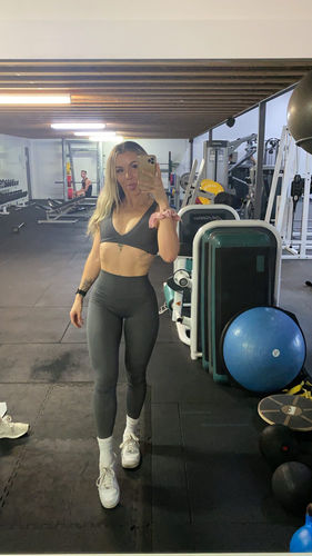 Customer photo review of Serenity Leggings