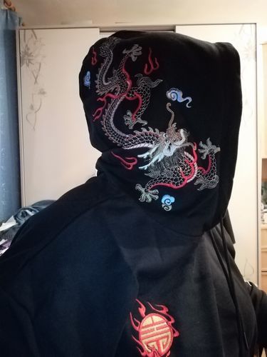 Customer photo review of Sweat Dragon<br> Brodé