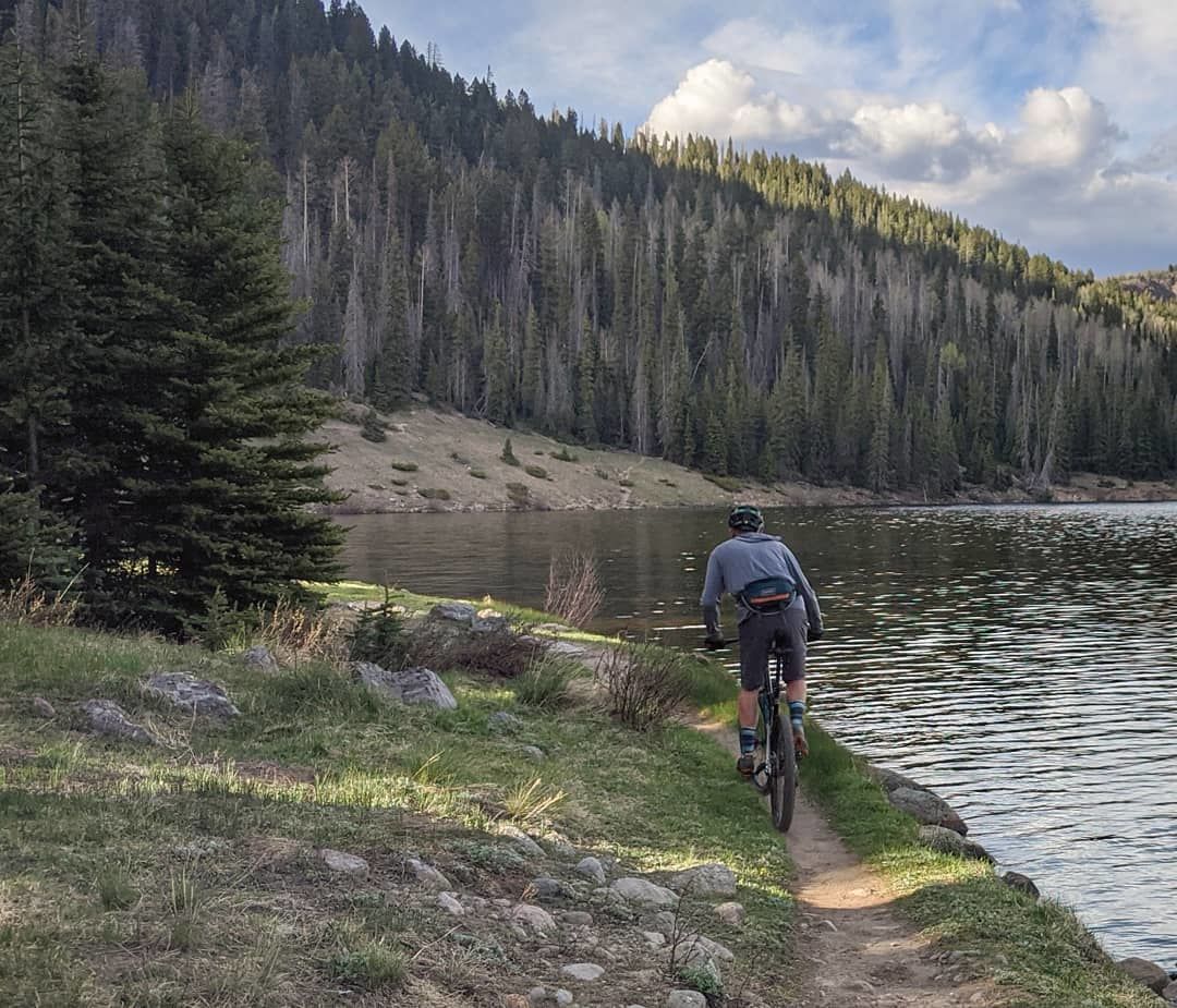 Customer photo review of MEN'S RIVER RUN HOODIE